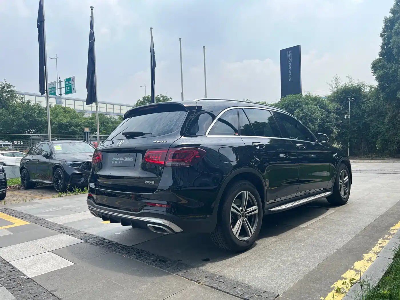 Mercedes-Benz GLC 2020 GLC 260 L 4MATIC Luxury фото 14
