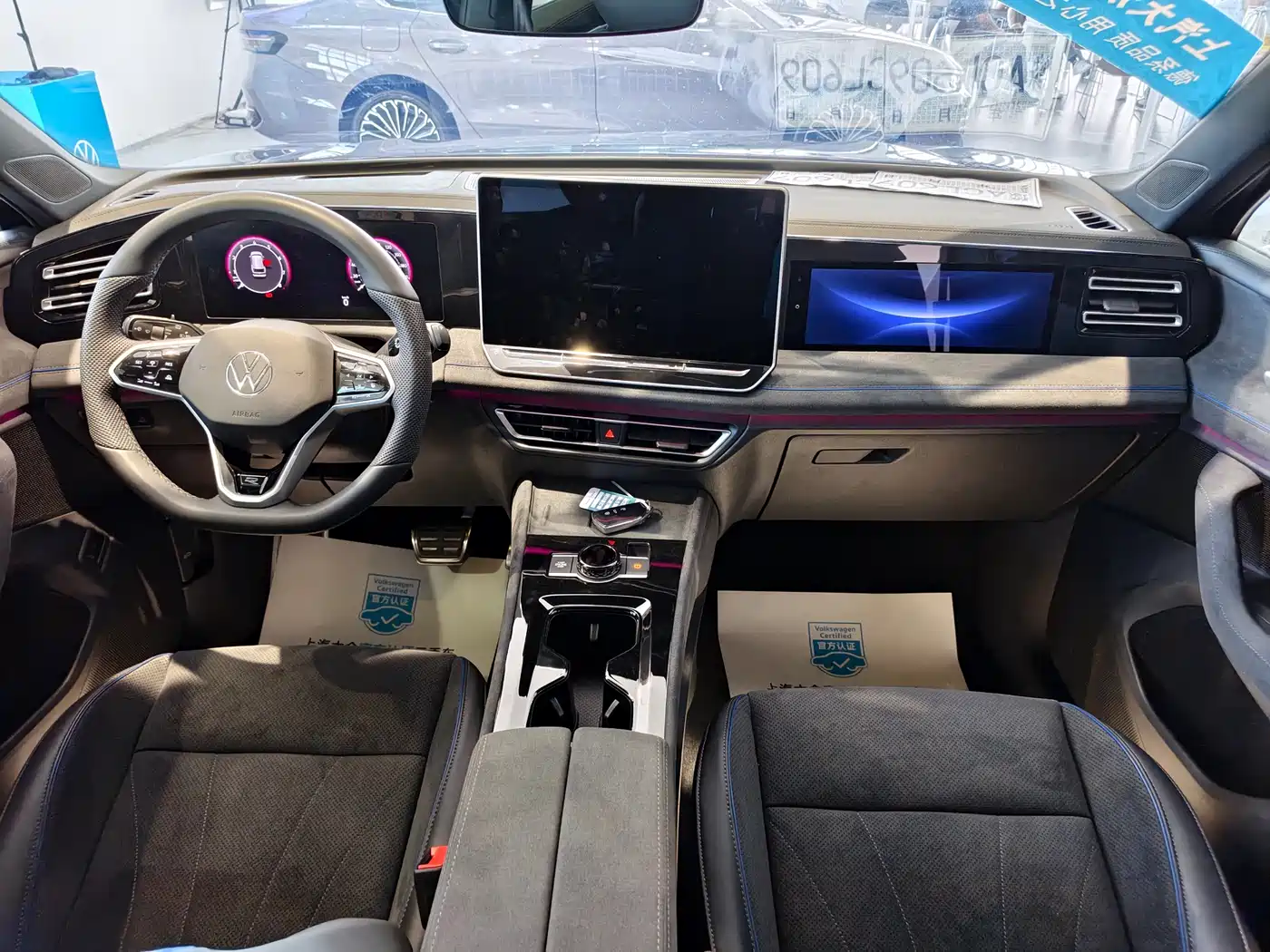 Volkswagen Tiguan L 2024 PRO 380TSI 4WD R-Line Premium Edition фото 5
