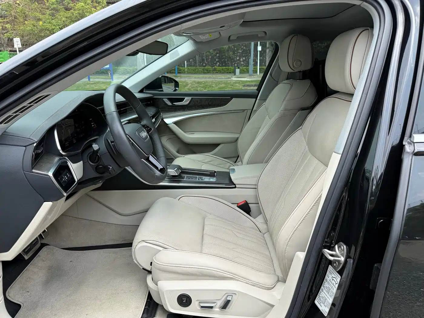 Audi A6L 2020 55 TFSI quattro Exclusive Elegance фото 8