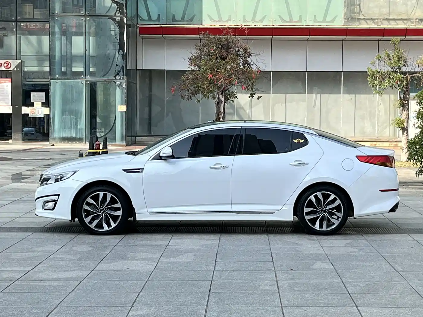 Kia K5 2014 2.0L Automatic LUXURY фото 9