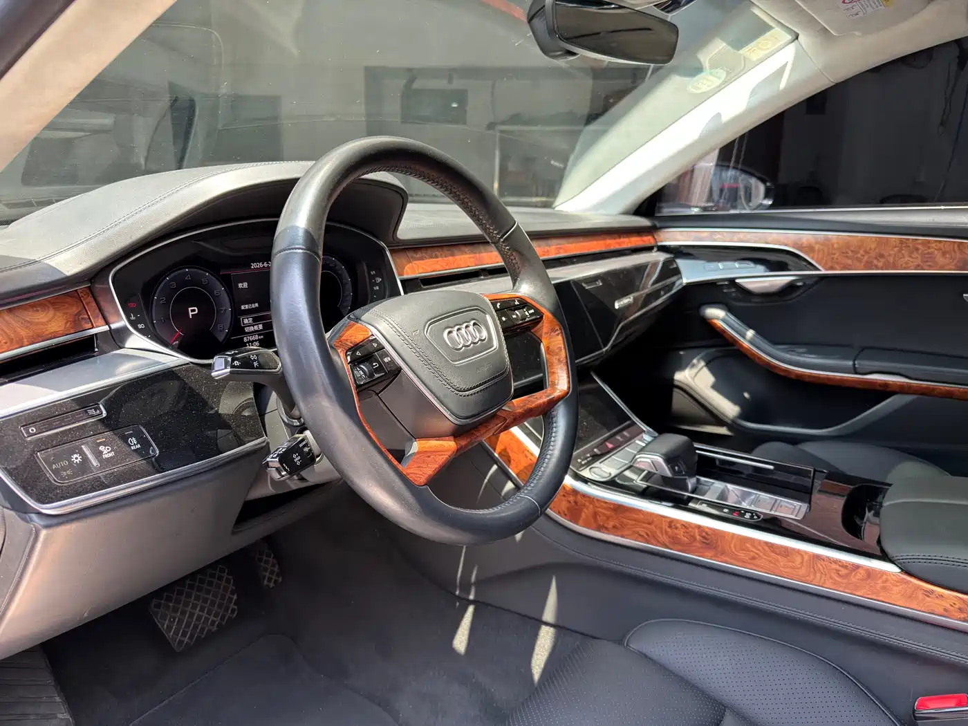 Audi A8 2019 Plus A8L 55 TFSI quattro Luxury фото 10