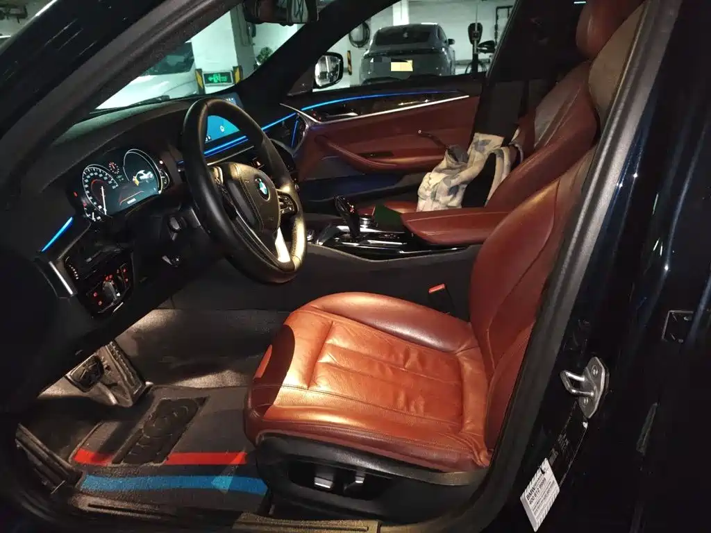Фото 8 - BMW 5 Series