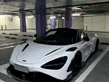 Photo 1 - McLaren 720S