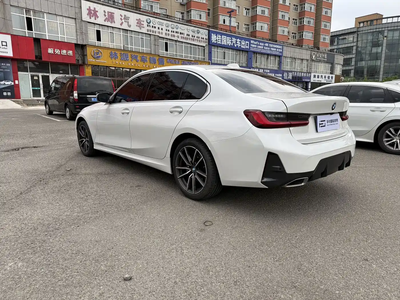 BMW 3 Series 2023 320Li M Sport Package фото 6