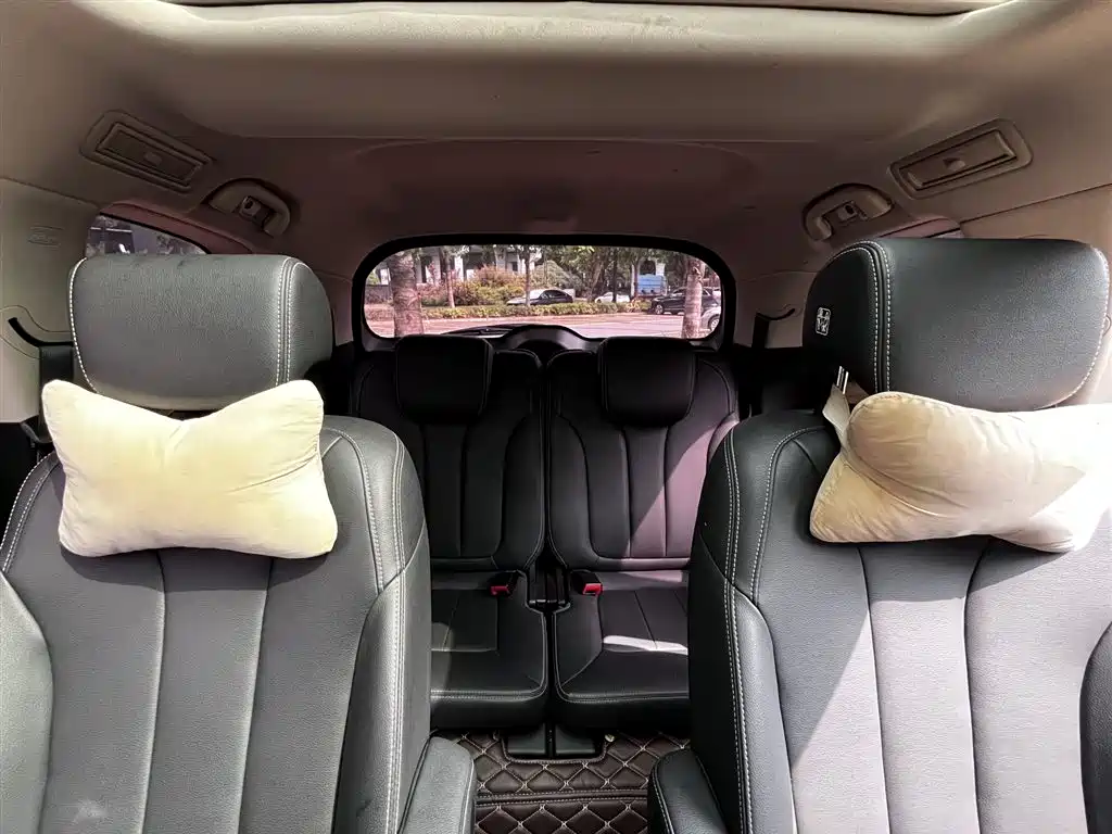 Photo 15 - BYD Song MAX