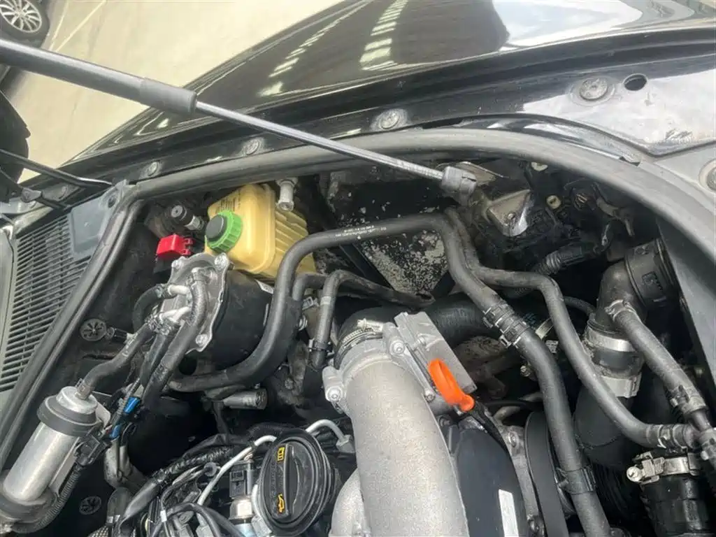 Volkswagen Touareg 2009 3.0T Diesel Standard фото 5