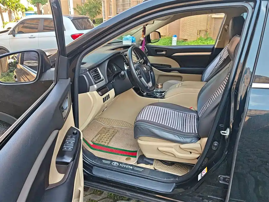 Toyota Highlander 2018 2.0T 2WD Elite 5-Seater China VI фото 9