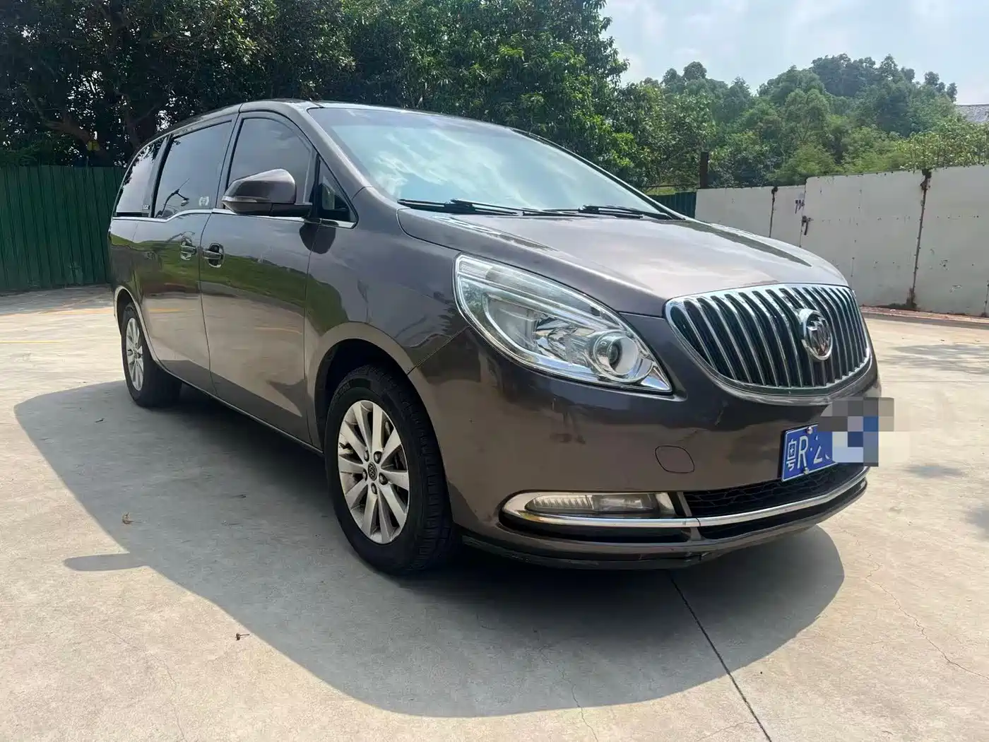 Buick GL8 2011 2011 2.4L CT Luxury Business Comfort Edition