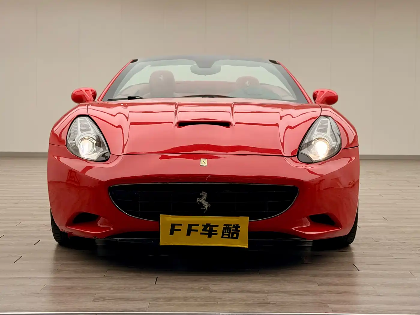 Ferrari California T 2012 4.3L Standard фото 7