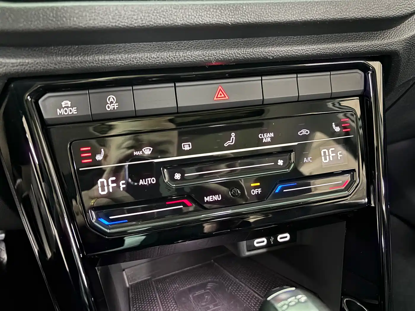 VOLKSWAGEN T ROC EXPLORING SONGS