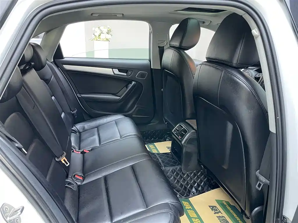 Audi A4L 2016 35 TFSI Automatic Standard фото 15