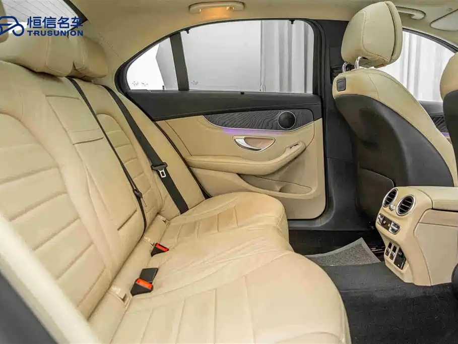 Mercedes-Benz C-Class 2019 C 300 L Sport Edition фото 16
