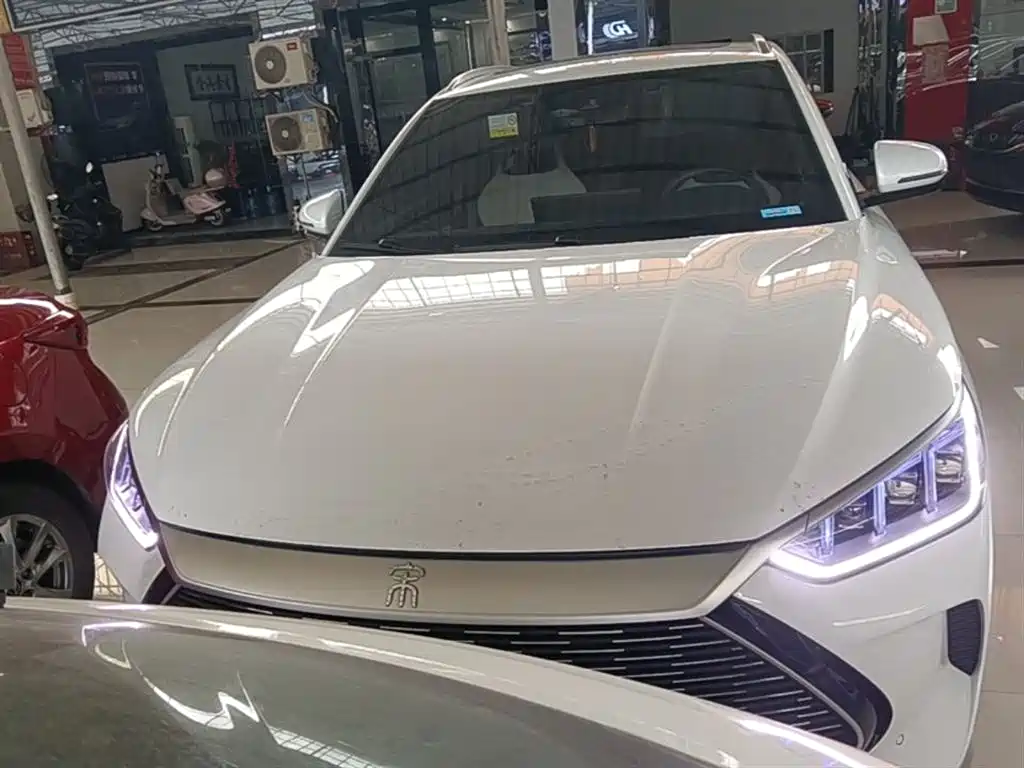 BYD Song PLUS PHEV 2021 DM-i 110KM Flagship PLUS 5G Edition фото 3