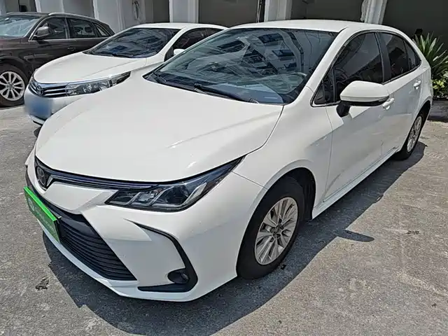 Toyota Corolla 1.2T S-CVT, Авангард, PLUS