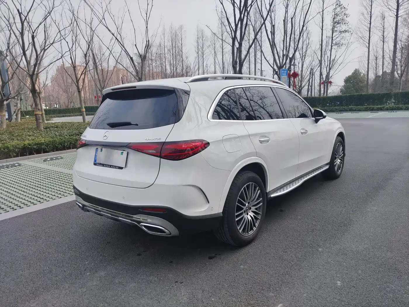 Mercedes-Benz GLC 2023 GLC 300 L 4MATIC Luxury 5-Seater фото 7