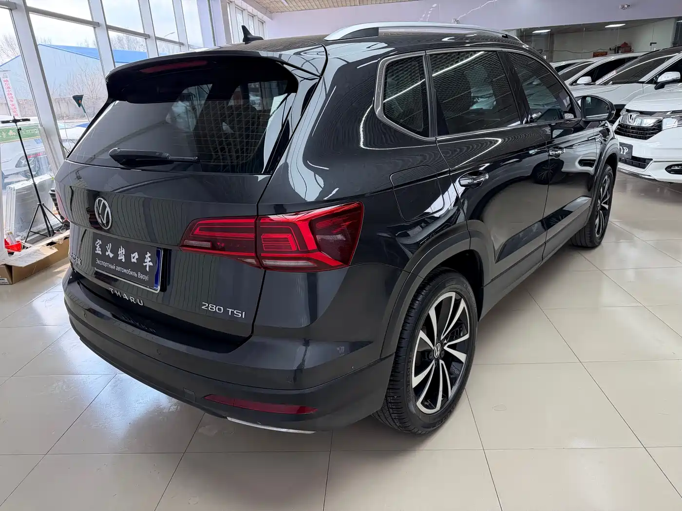 Volkswagen Tharu 2022 280TSI FWD Luxury Edition фото 16