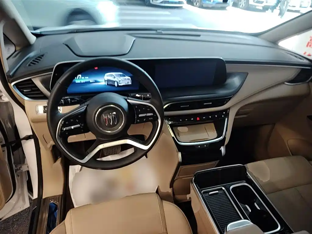 Buick GL8 New Energy 2025 Land Honor Premium Edition 7-Seater фото 10