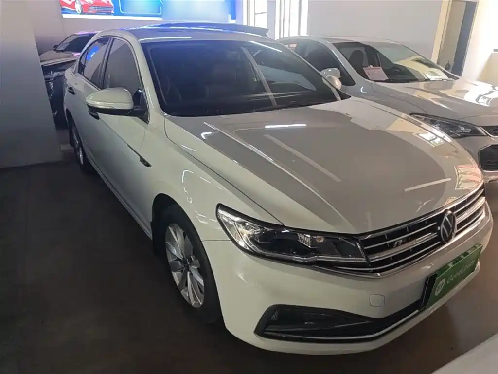 Volkswagen Bora 2021 1.5L Automatic Elite Smart Edition фото 4