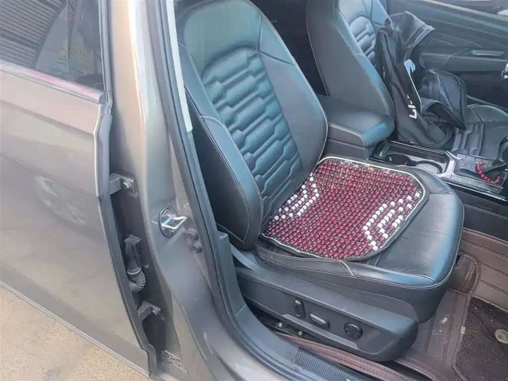 Volkswagen Passat 2019 330TSI Elite (China V) фото 25