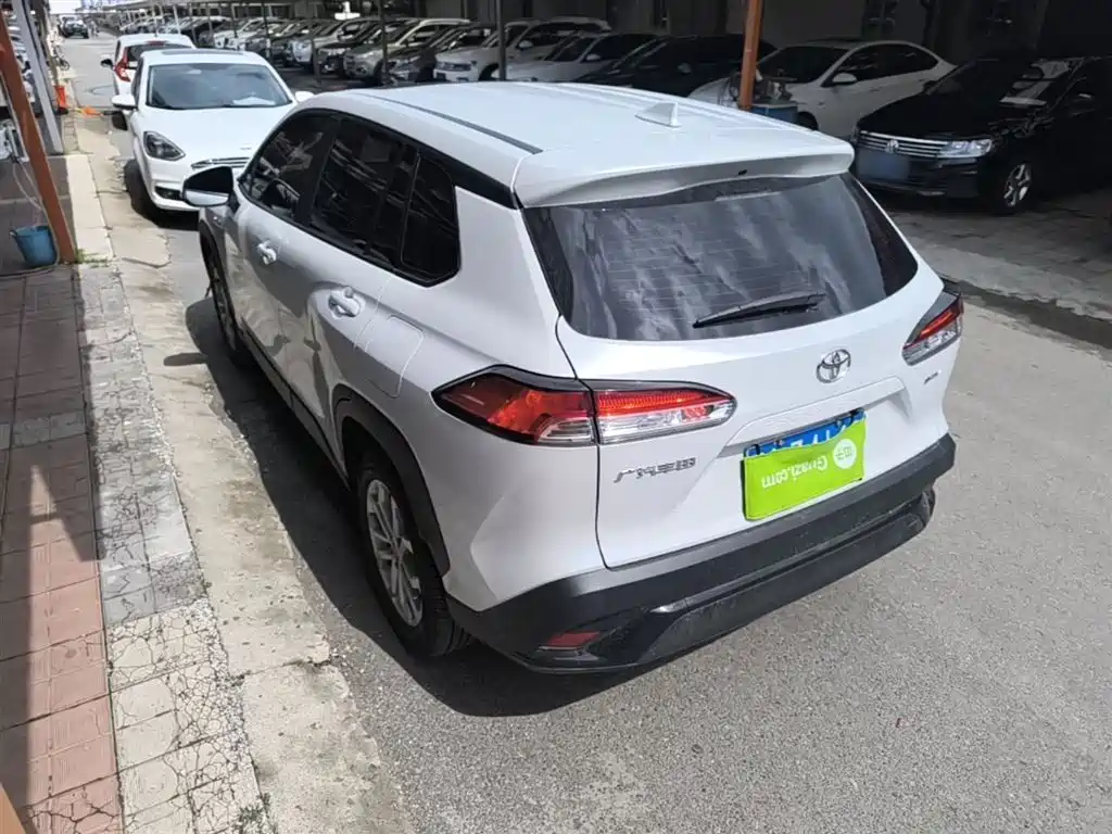 Toyota Frontlander 2024 2.0L Smart Hybrid Dual Engine Leading Edition фото 5