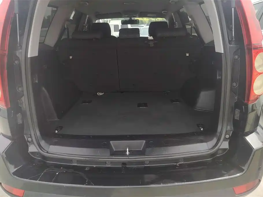 Haval H5 Classic 2015 2.0L Manual 4WD Aspiring фото 4