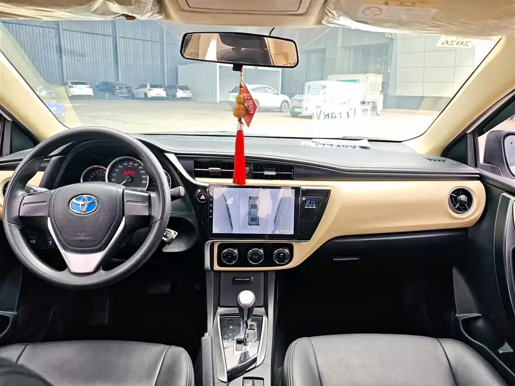 Toyota Corolla 2017 1.2T CVT GL фото 7