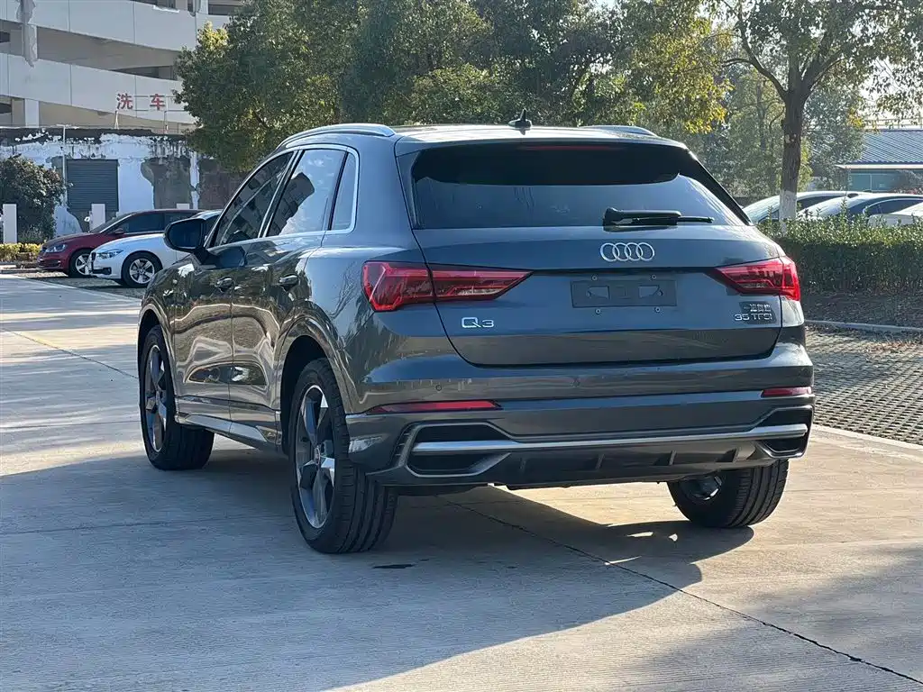 Audi Q3 2023 35 TFSI Fashion Dynamic (1.4T) фото 6