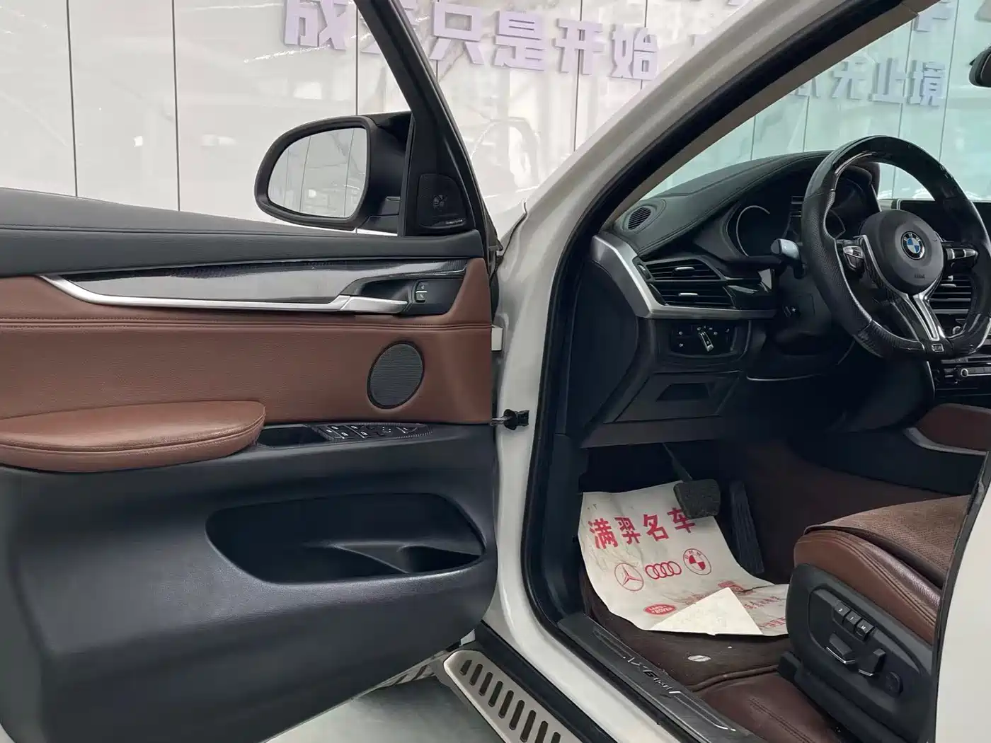 BMW X6 2015 xDrive35i Leading Type фото 12