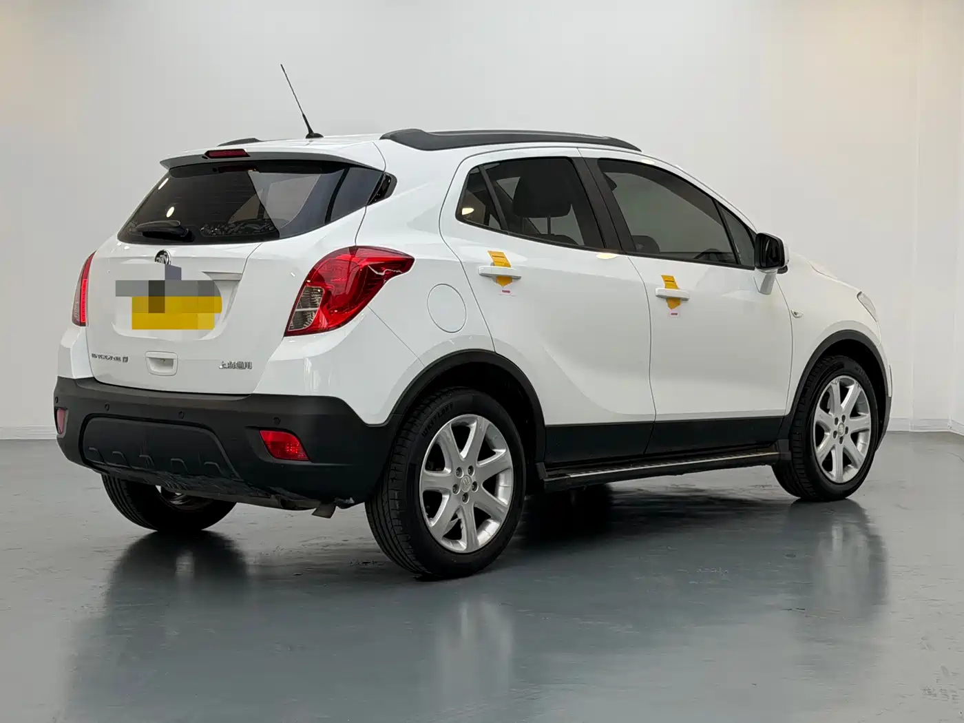 Buick Encore 2014 1.4T Automatic 2WD Urban Elite фото 4