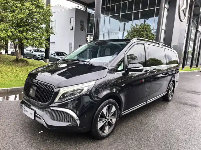 MERCEDES-BENZ V CLASS