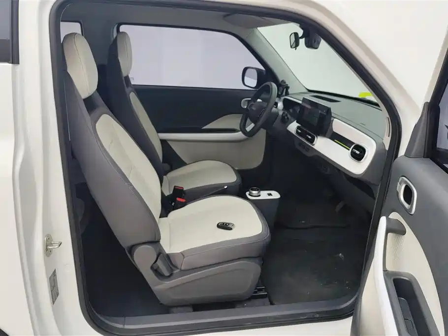 Фото 8 - Geely Galaxy Panda