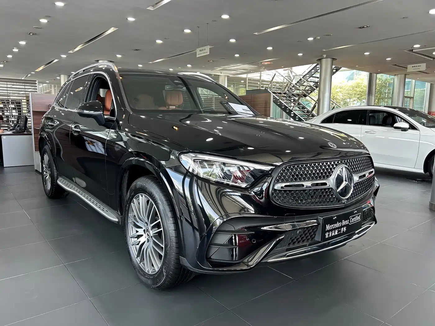 Mercedes-Benz GLC 2024 GLC 300 L 4MATIC Dynamic 7-seater фото 2