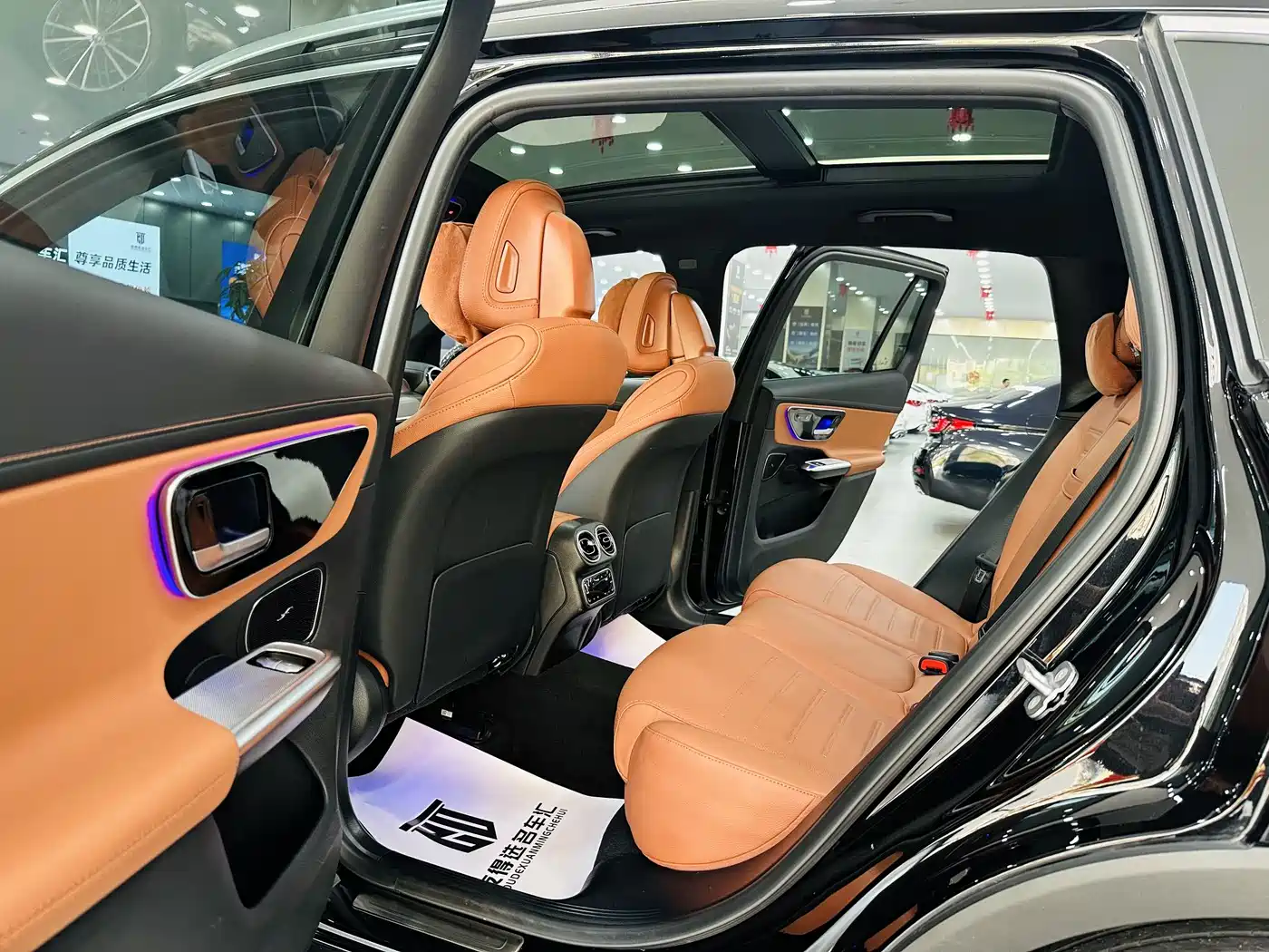 Mercedes-Benz GLC 2024 GLC 260 L 4MATIC Dynamic 5-seater фото 6