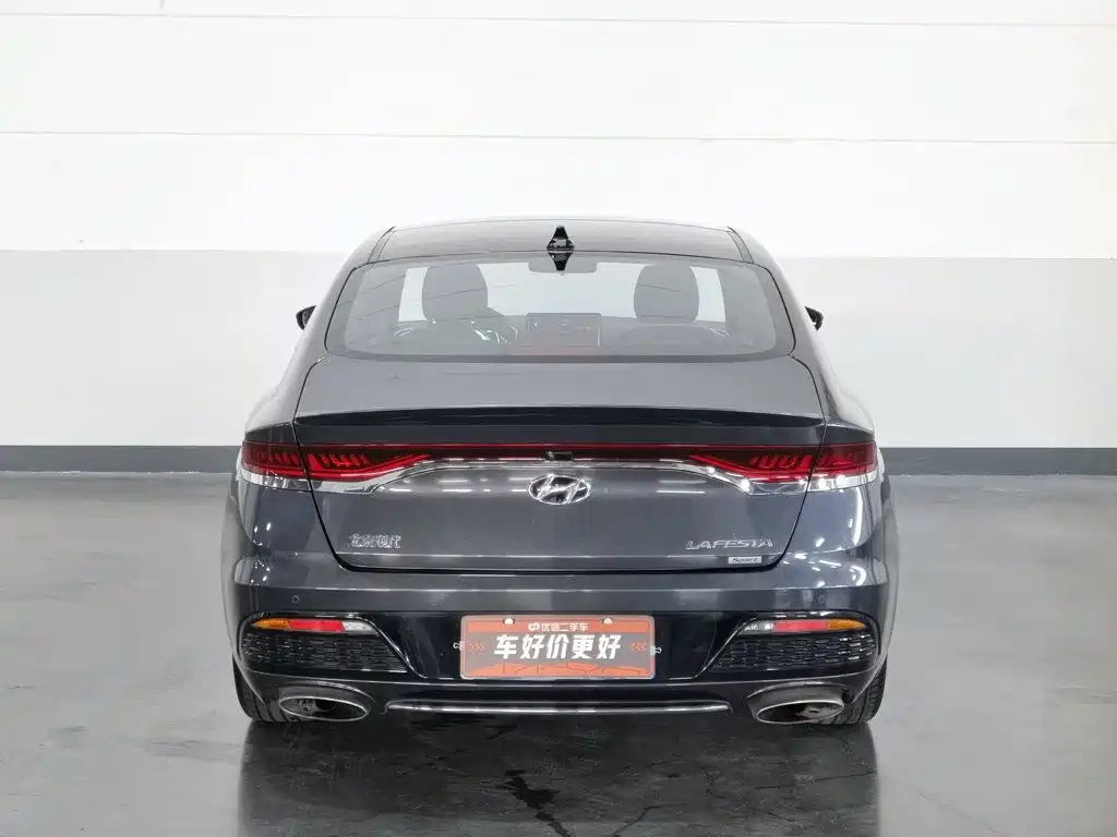Фото 4 - Hyundai Fista