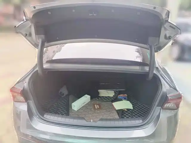 Kia K5 2020 270T CVVD Luxury Tech Version — фото 5