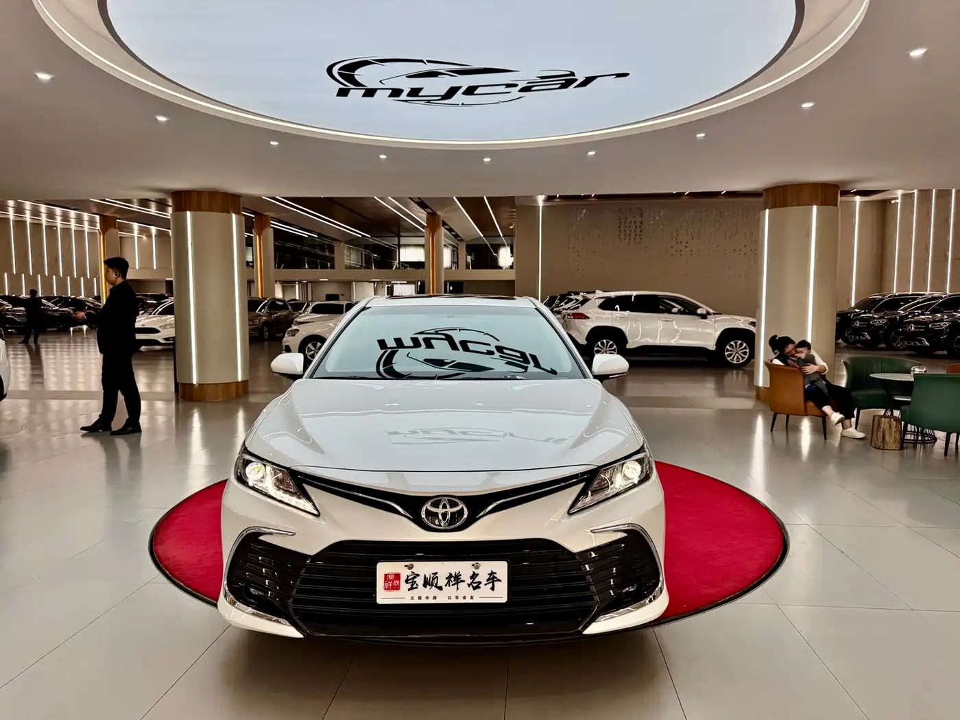 TOYOTA CAMRY