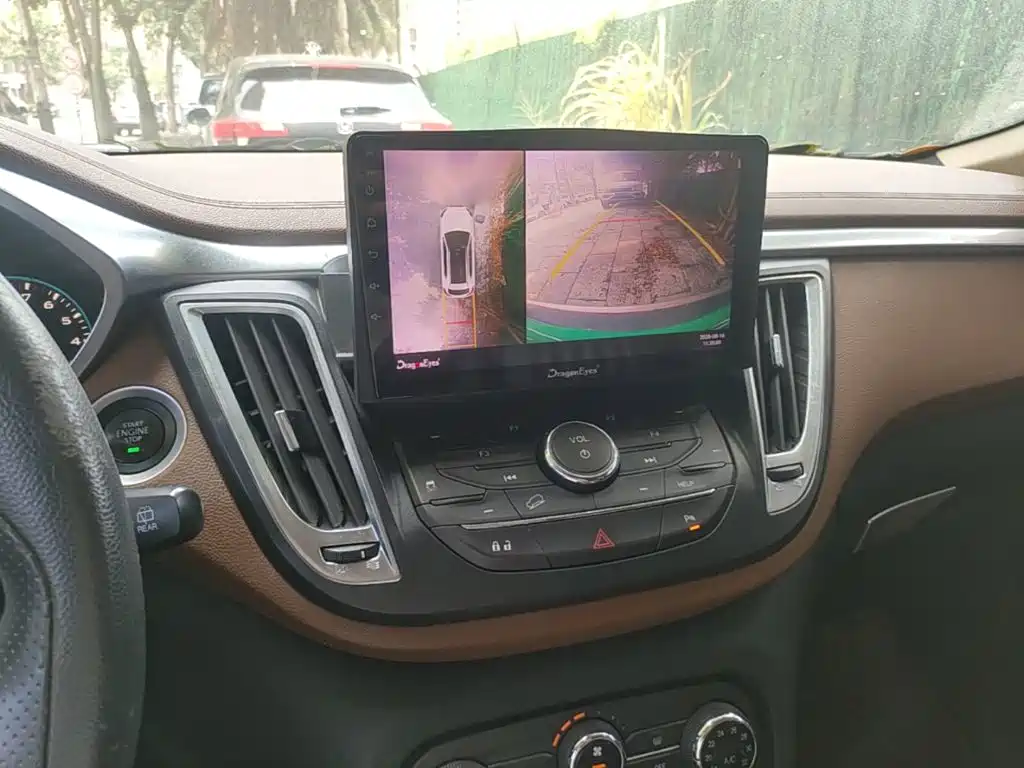 Soueast DX7 2016 2016 1.5T Manual Triumph Edition