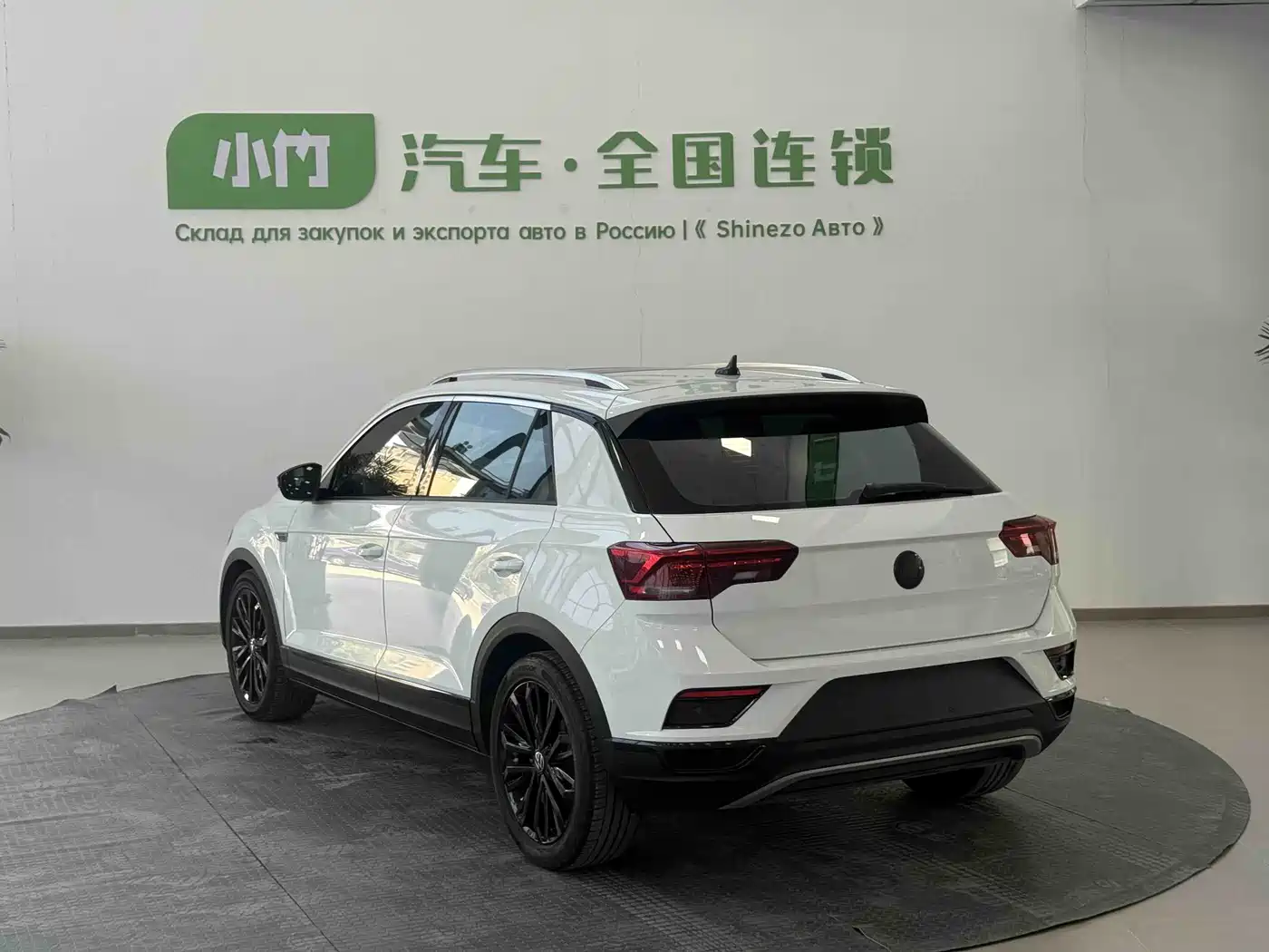 Volkswagen T-ROC 2021 Facelift 280TSI DSG 2WD Comfort Smart Connect Edition фото 6