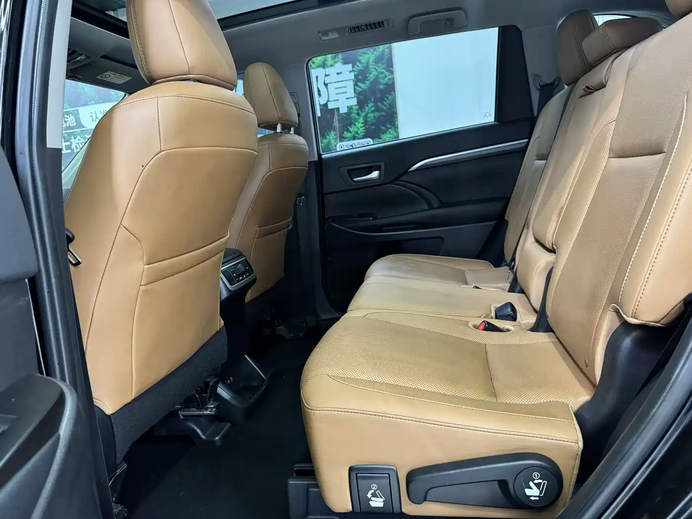 Toyota Highlander 2018 Model 2.0T 4WD Knight Edition 7-Seater China VI фото 19