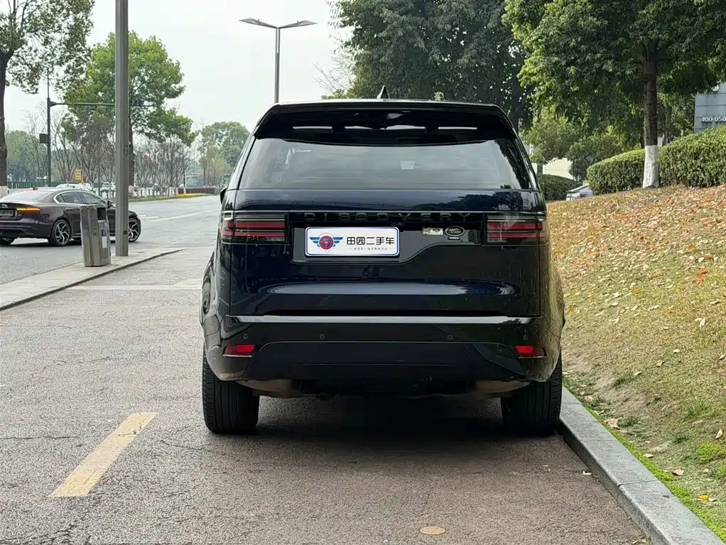 Land Rover Discovery 2021 360PS R-Dynamic S фото 4