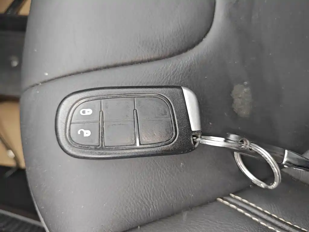 Jeep Cherokee 2018 2017 2.4L Leading Smart Edition