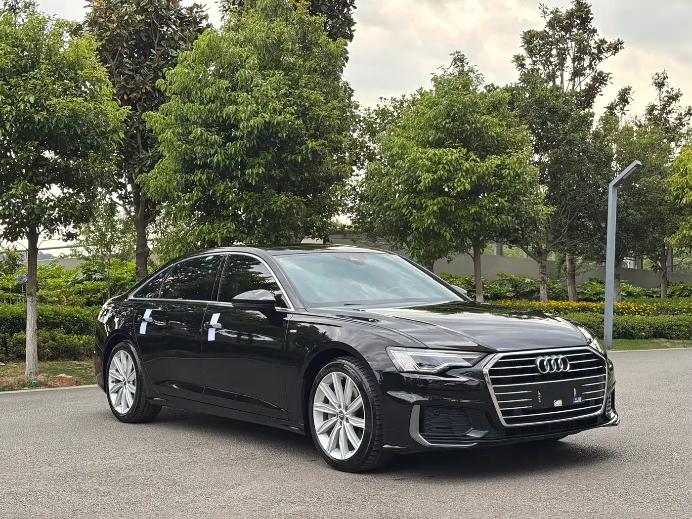 Audi A6L 2021 45 TFSI Exclusive Sport фото 3