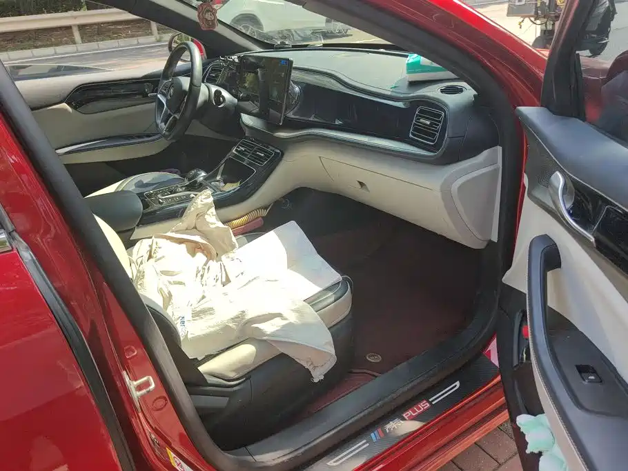 Photo 8 - BYD Qin PLUS