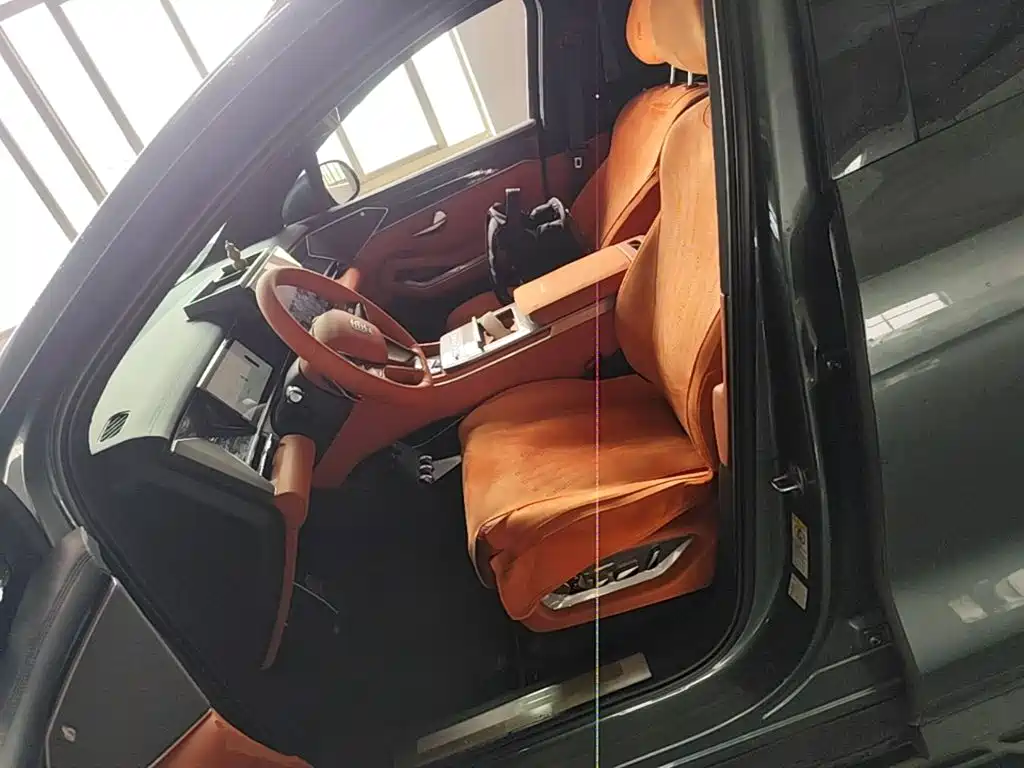 BYD Tang L 2025 2025 DM 175KM Drone Player Edition