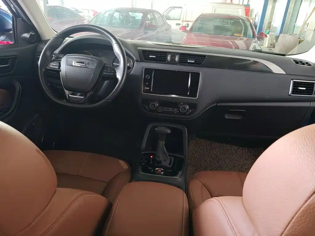 Qoros 5 2016 2016 1.6T Auto Luxury