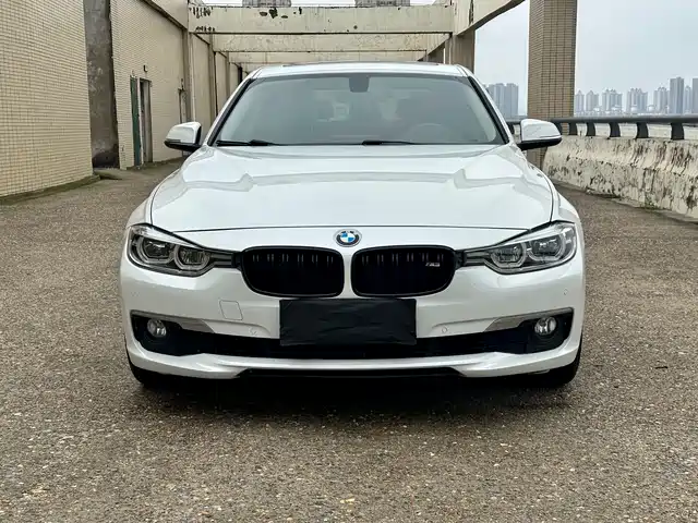 BMW 3 Series 2019 320Li Fashion Type — фото 2