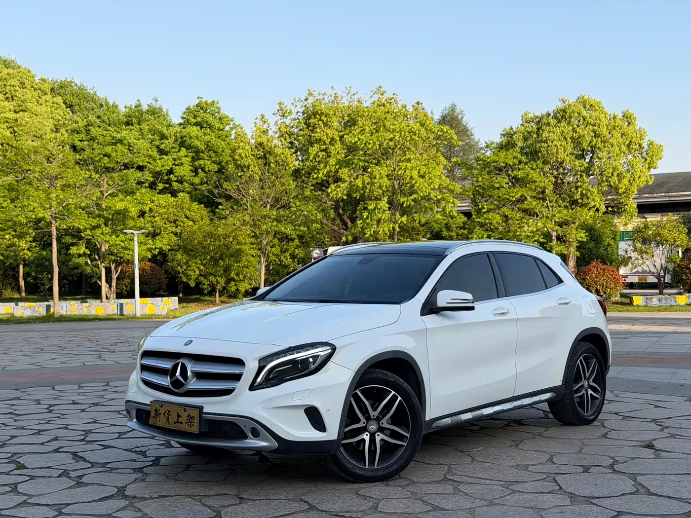 Mercedes-Benz GLA 2016 GLA 220 4MATIC Fashion