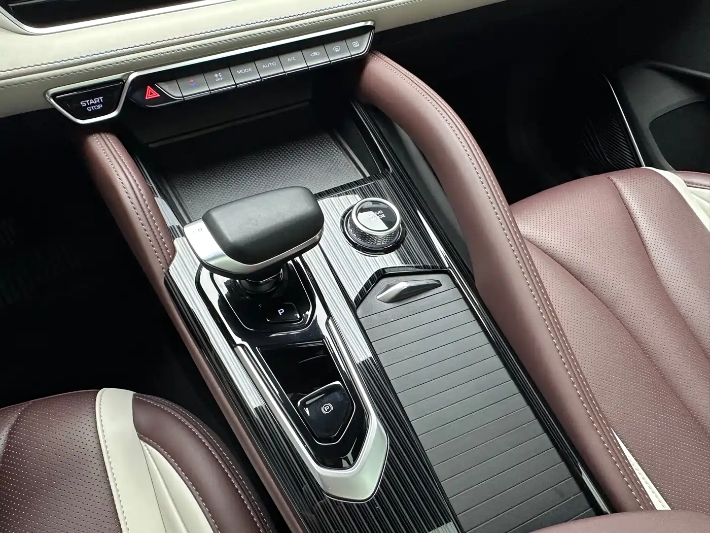 GEELY AUTOMOBILE XINGYUE L