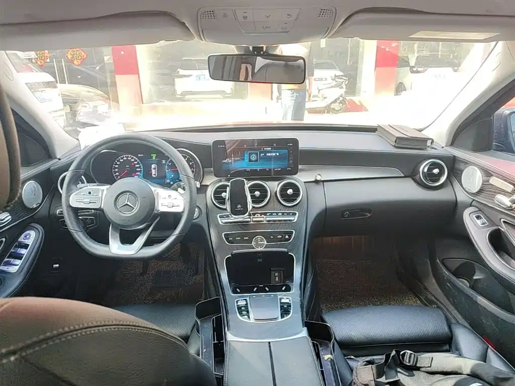 MERCEDES-BENZ CLASS C