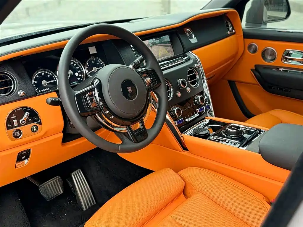Rolls-Royce Cullinan 2024 2024 4-Seater